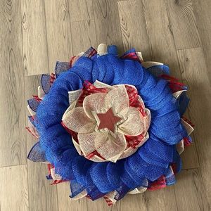 Different styles of Wreaths